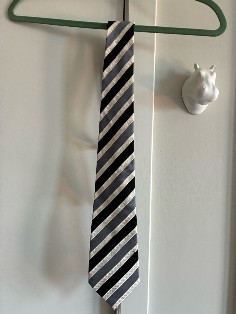 Men's silk Striped Tie in Gray, Black & Silver